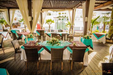 Breakfast at tiffany's brown wedding reception decor Breakfast at tiffany's brown wedding reception decor