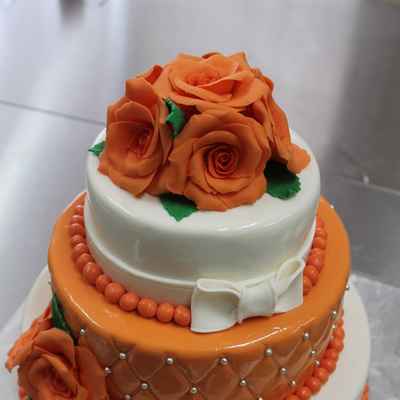 Orange wedding cakes