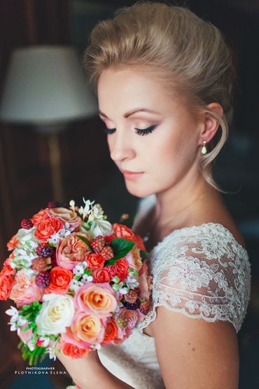 Pink rose wedding bouquet