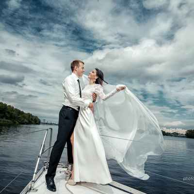 Marine white long wedding dresses