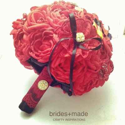 Red alternative wedding bouquet