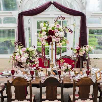 Overseas brown wedding reception decor