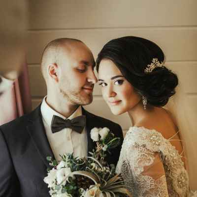 Overseas ivory lace wedding dresses