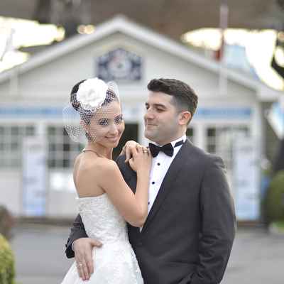 Outdoor white wedding headpieces, veils, cover-ups & brooches