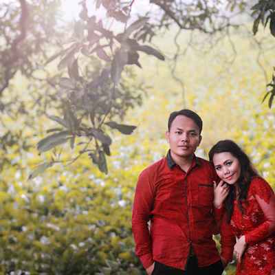 Outdoor red engagement