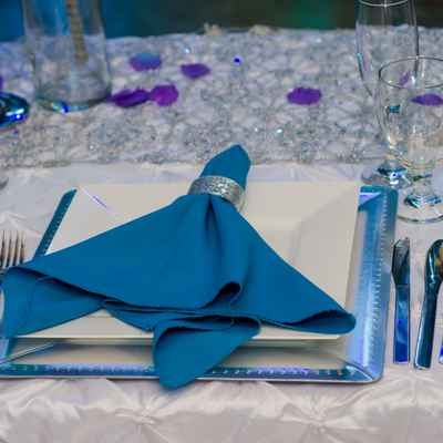 Overseas blue wedding reception decor