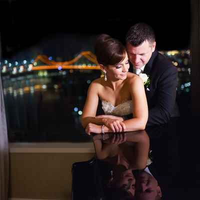 Overseas wedding photo session ideas