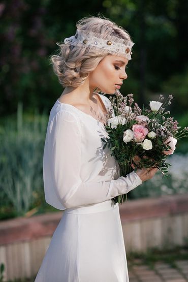 White outdoor bridal hair and make-up