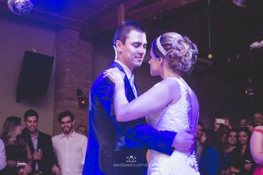 Overseas wedding photo session ideas