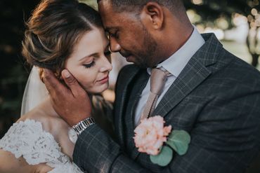 Pink outdoor bridal hair and make-up